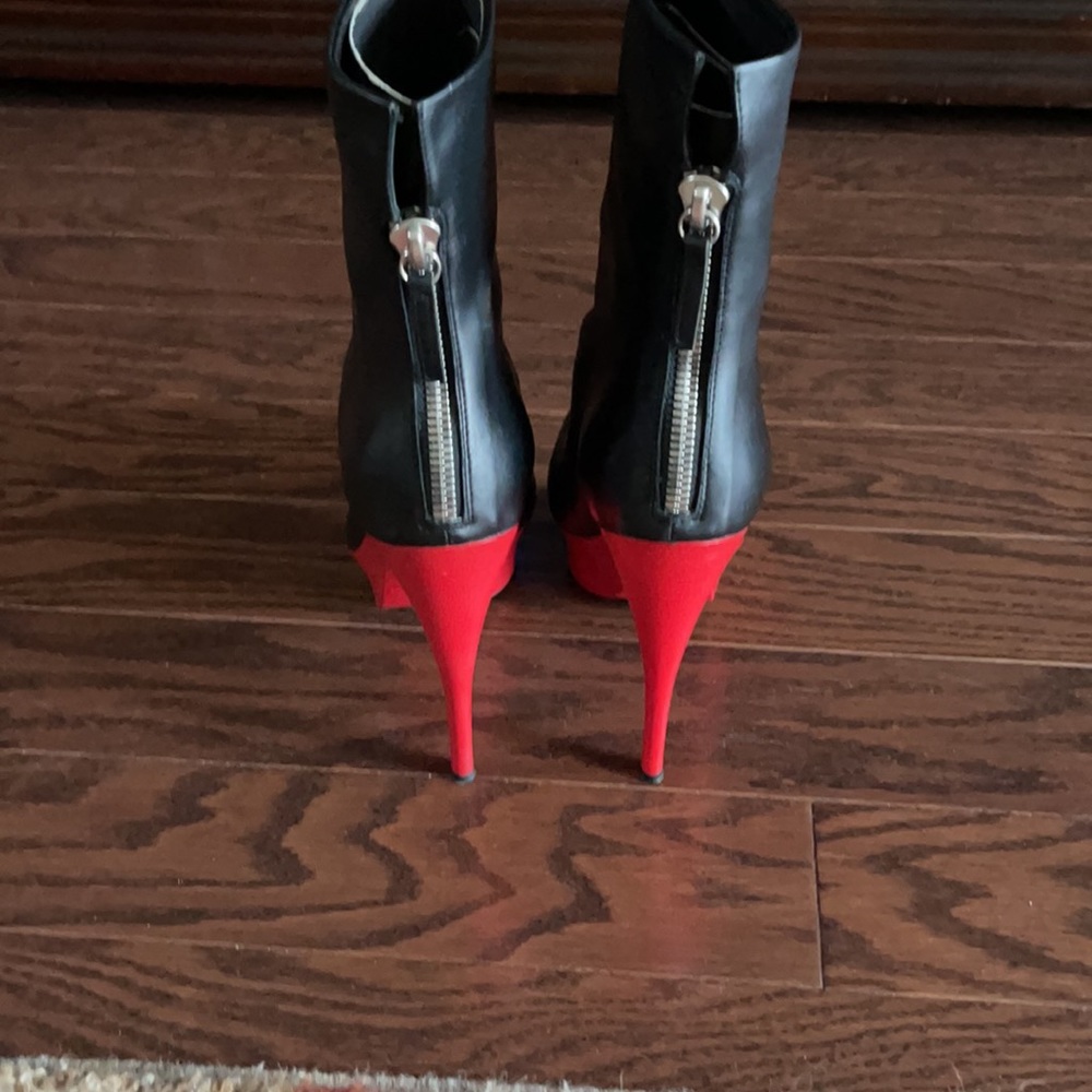 Ankle Boot - image 3